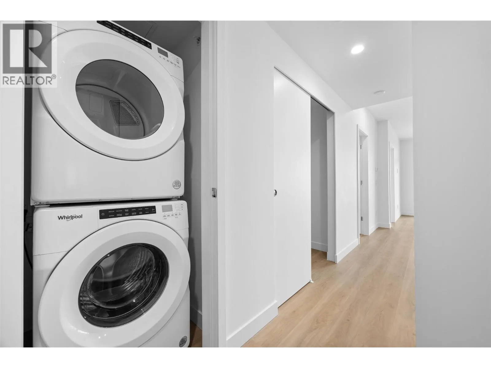 238 Leon Avenue Unit# 1503