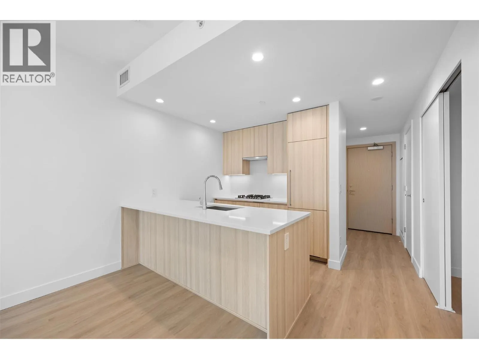 238 Leon Avenue Unit# 1503
