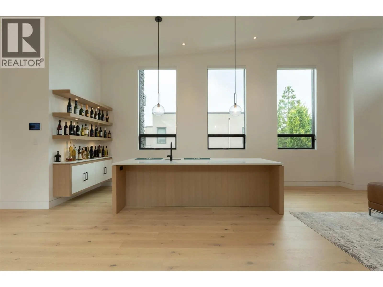 2764 Abbott Street