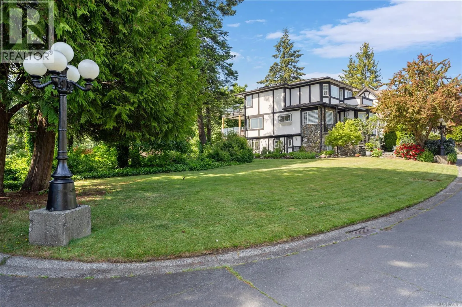 10 Governors Point Rd
