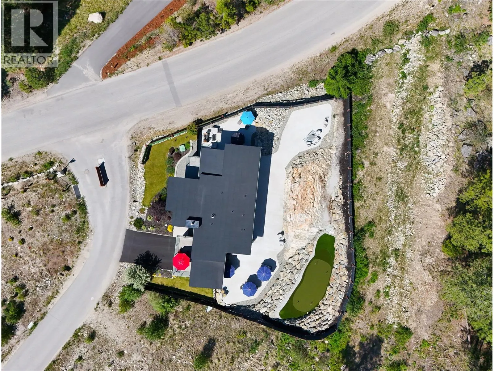 3060 OUTLOOK Way