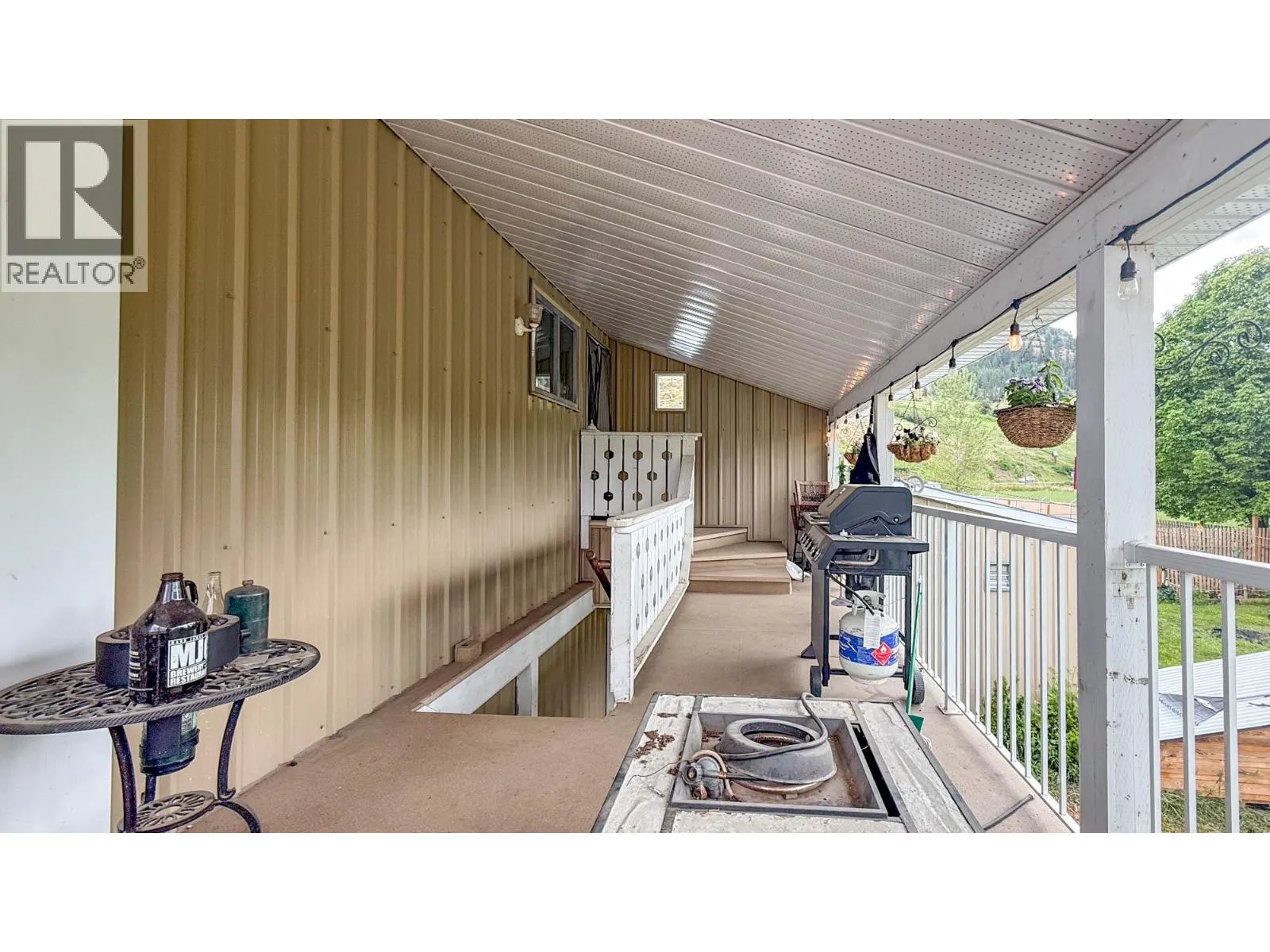 1415 Dyffryn Road