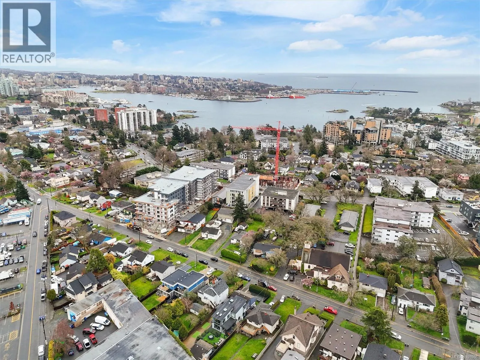 838 Old Esquimalt Rd