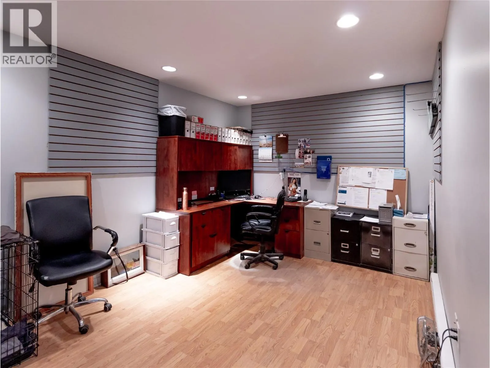 5671 Auto Road SE