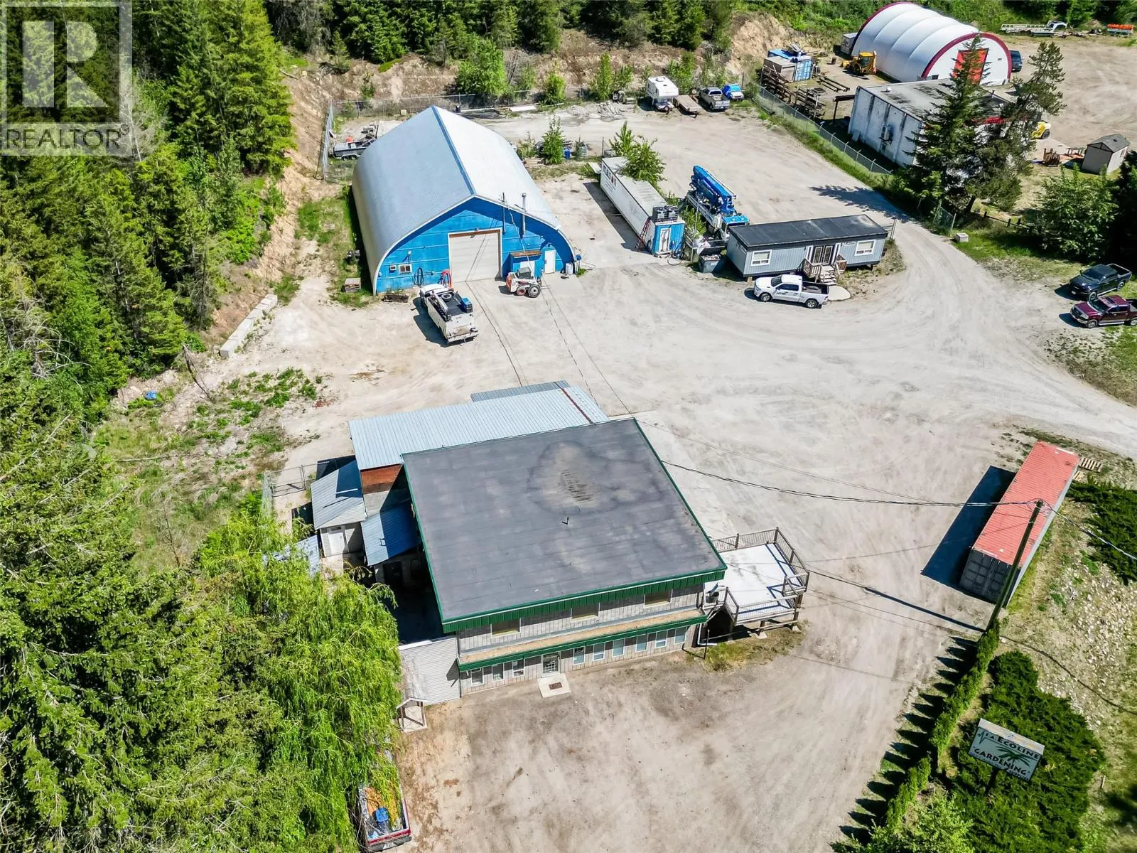 5671 Auto Road SE