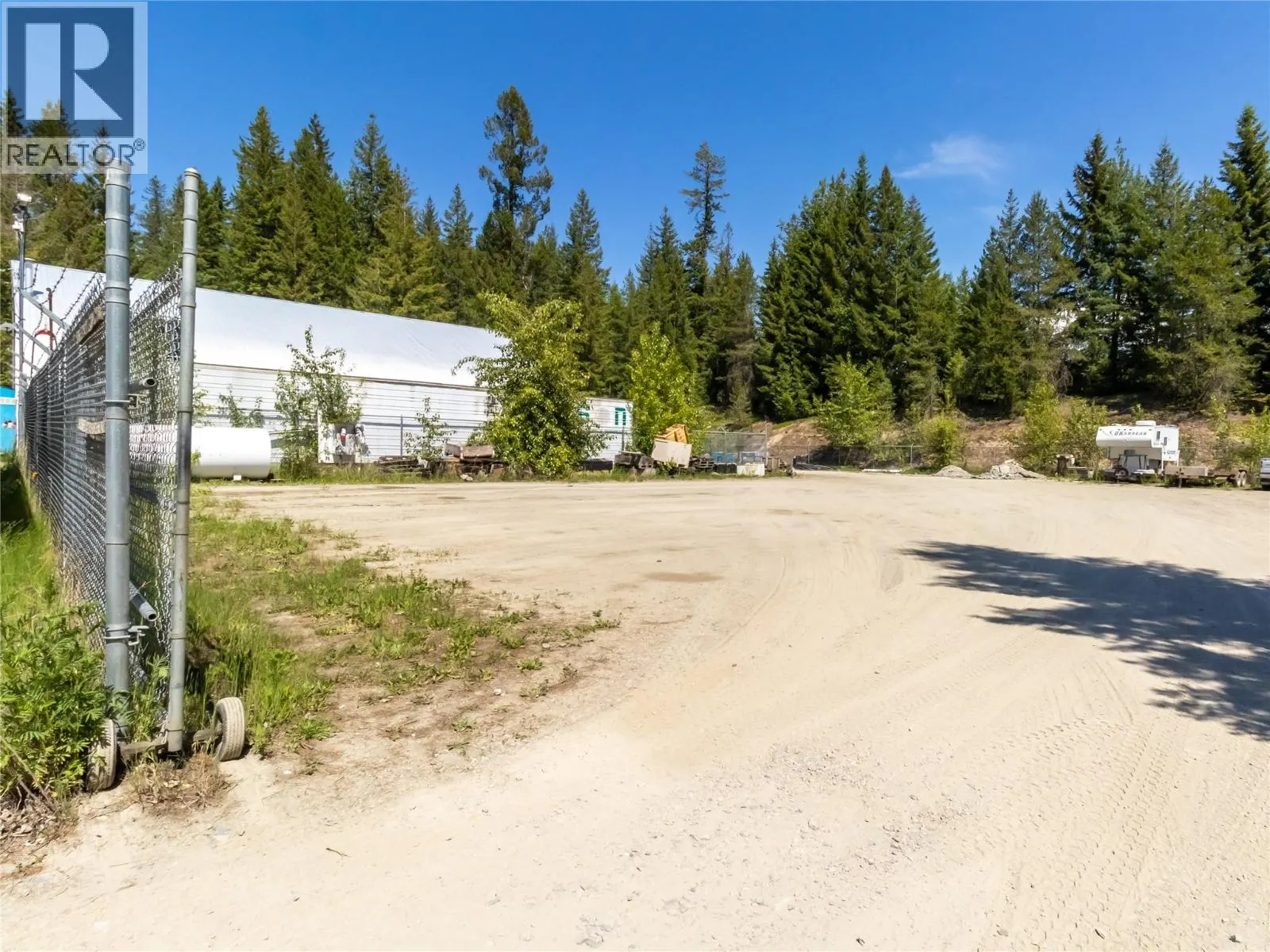 5671 Auto Road SE