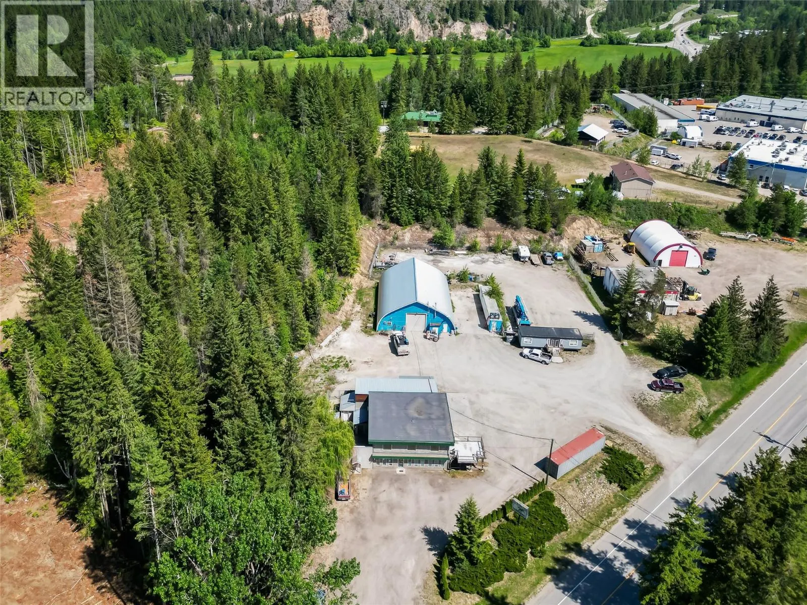 5671 Auto Road SE
