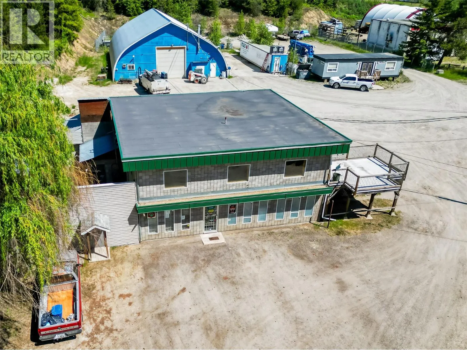 5671 Auto Road SE