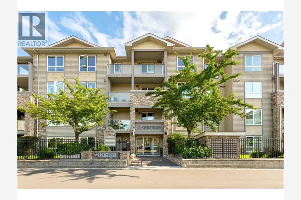 325 MCINTOSH Road Unit# 1108