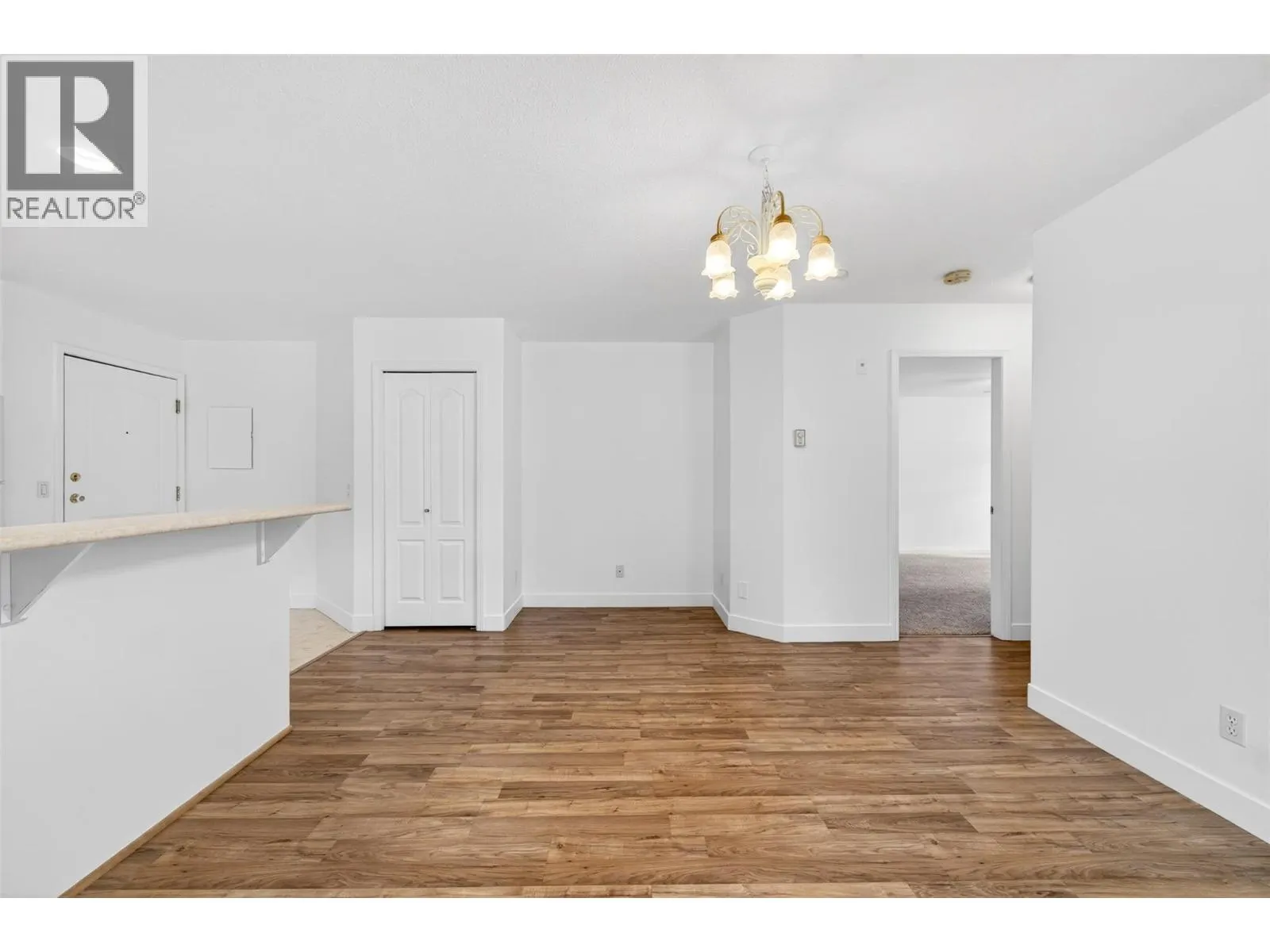 330 7 Street SE Unit# 301