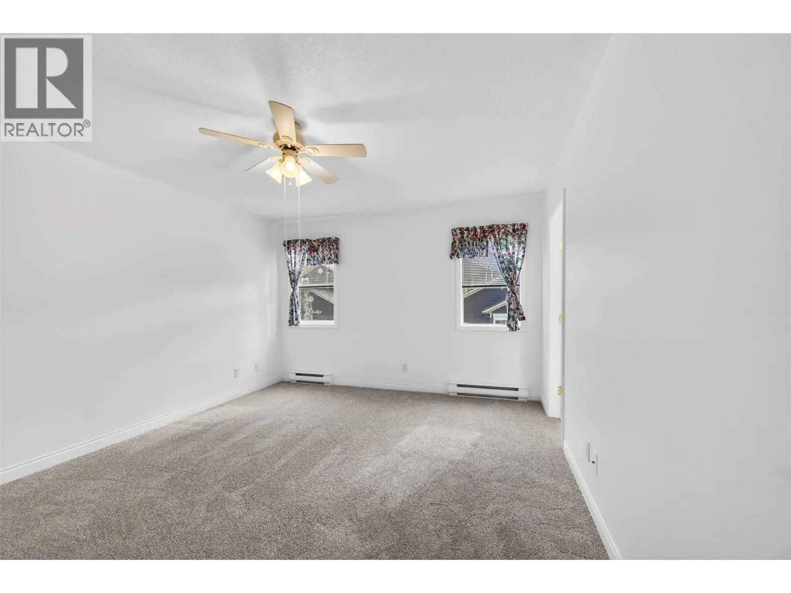 330 7 Street SE Unit# 301