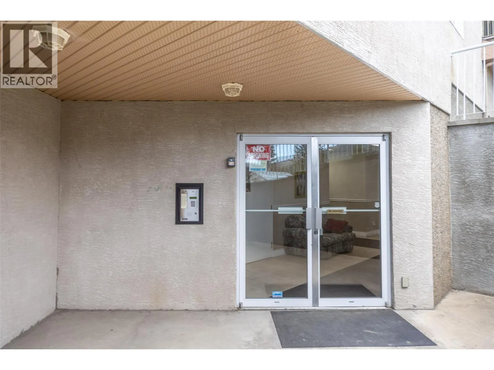 330 7 Street SE Unit# 301