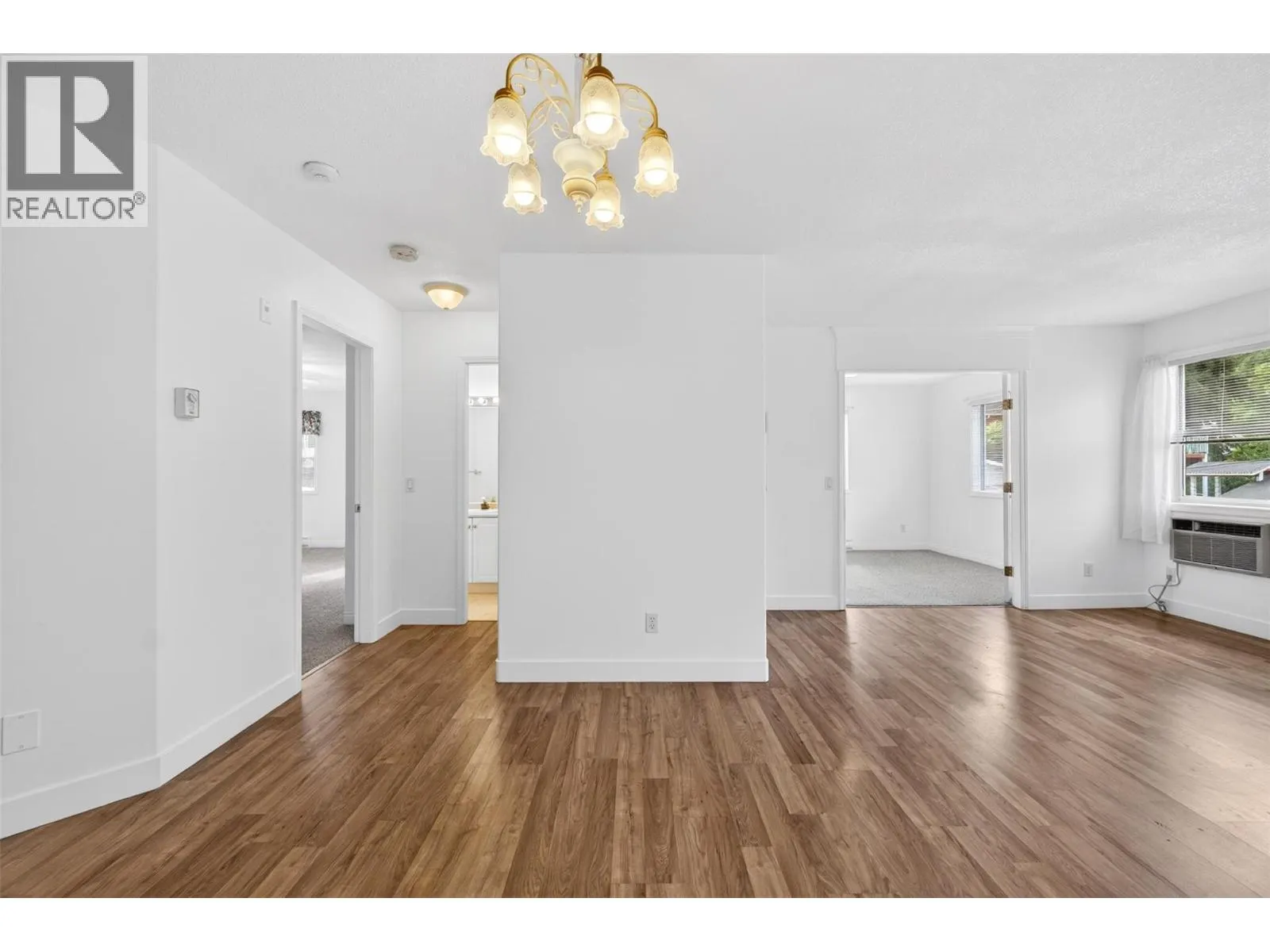 330 7 Street SE Unit# 301