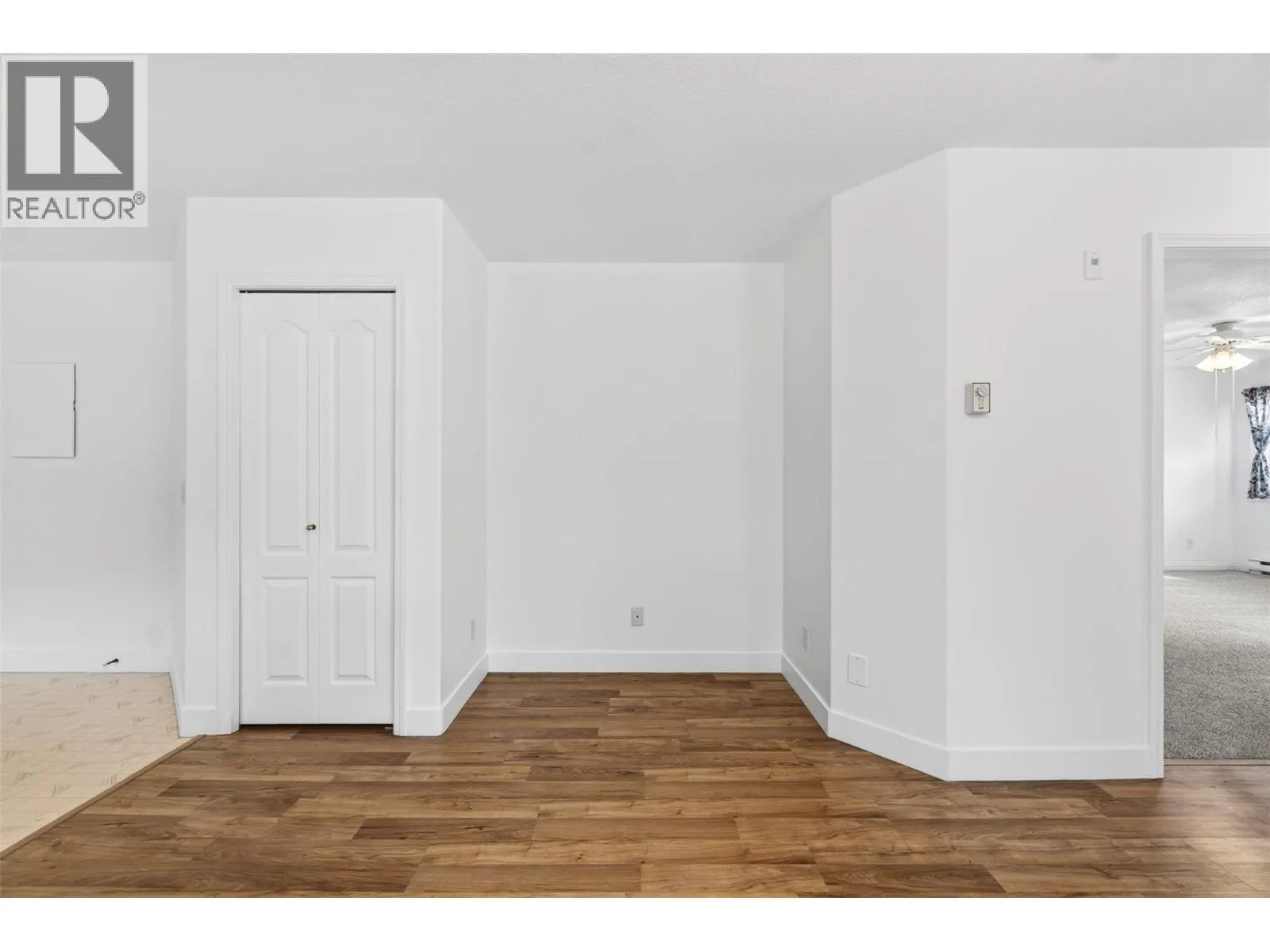330 7 Street SE Unit# 301