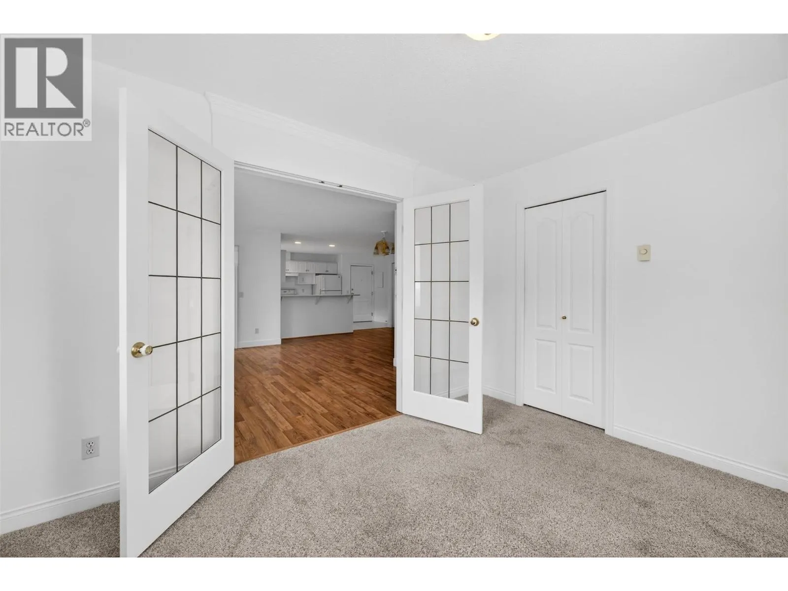 330 7 Street SE Unit# 301