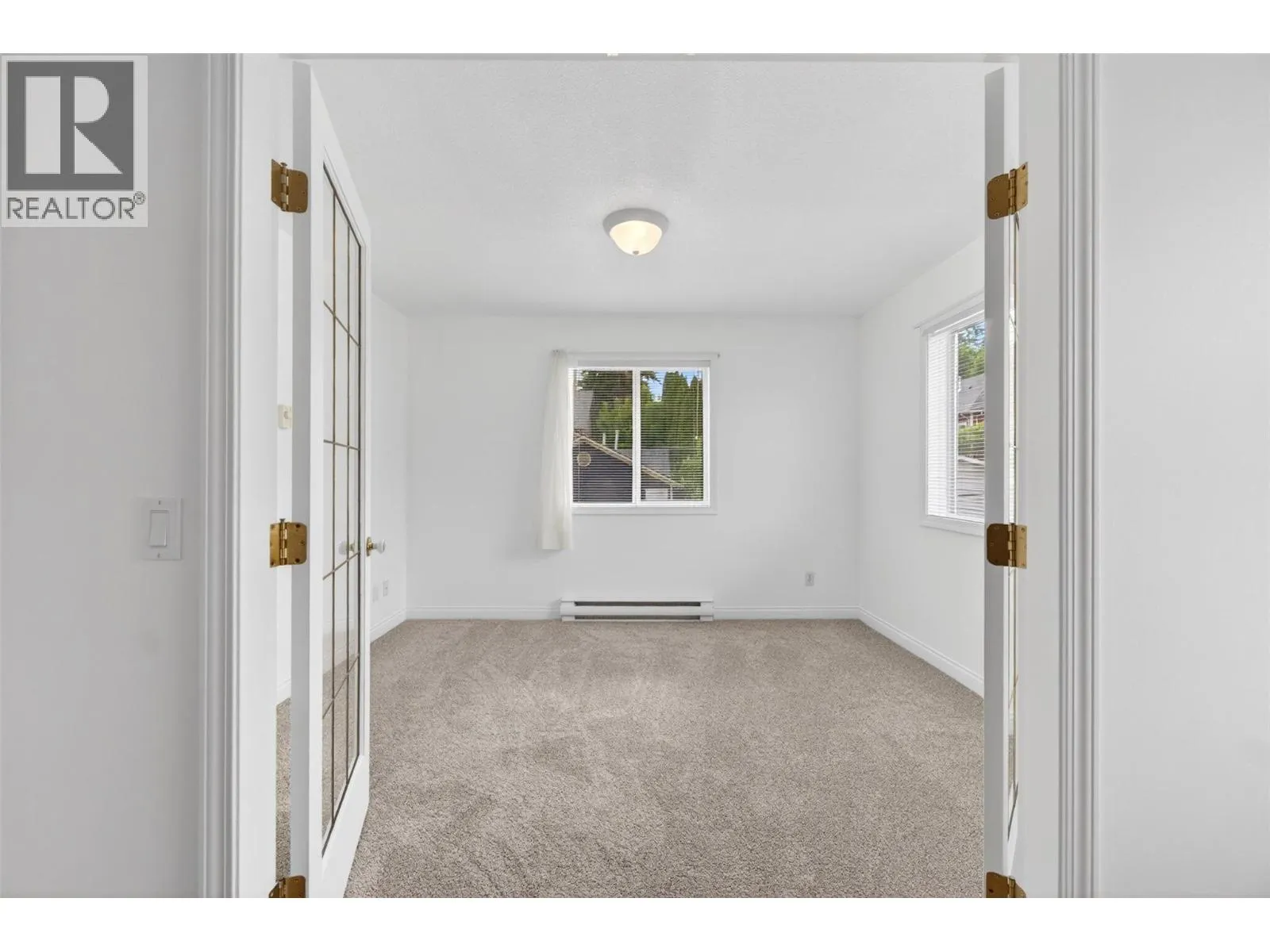330 7 Street SE Unit# 301