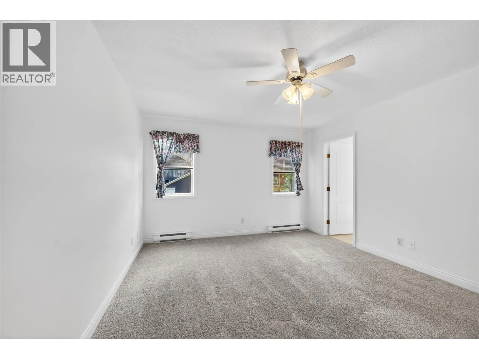 330 7 Street SE Unit# 301