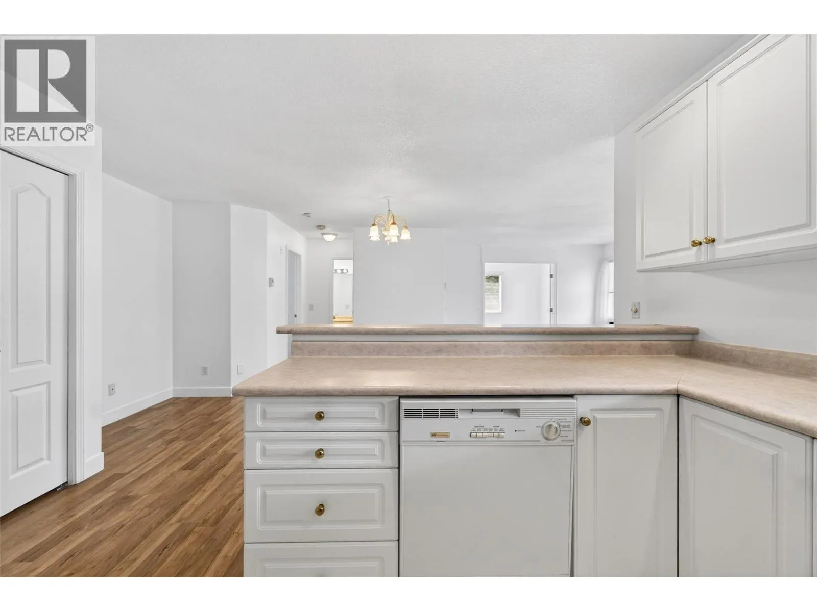 330 7 Street SE Unit# 301