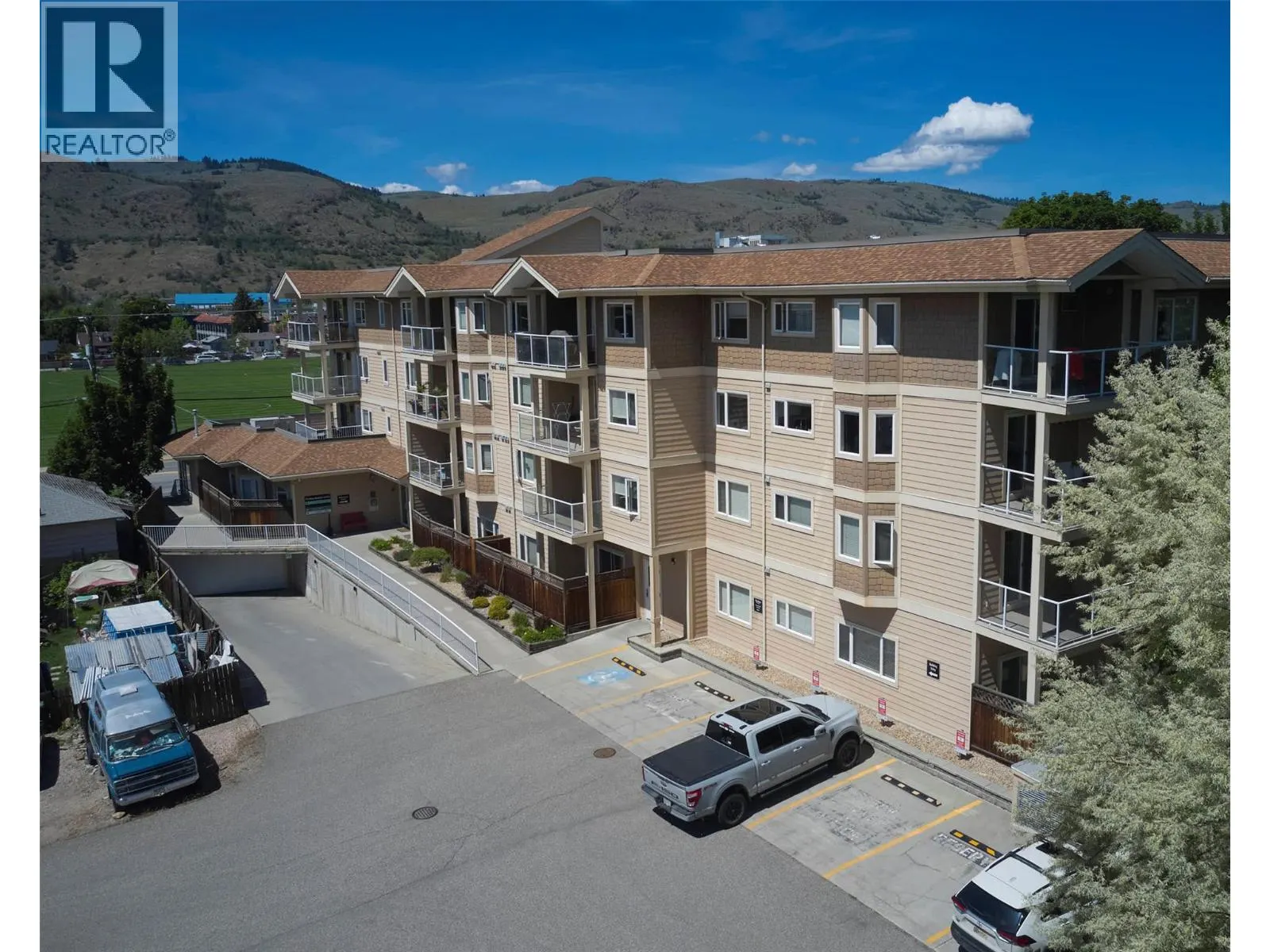 4205 27 Street Unit# 206