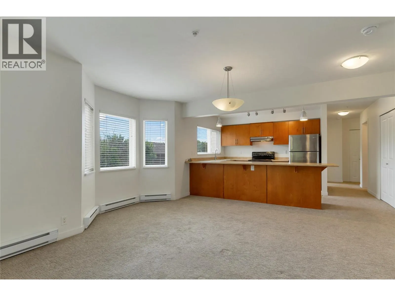 4205 27 Street Unit# 206