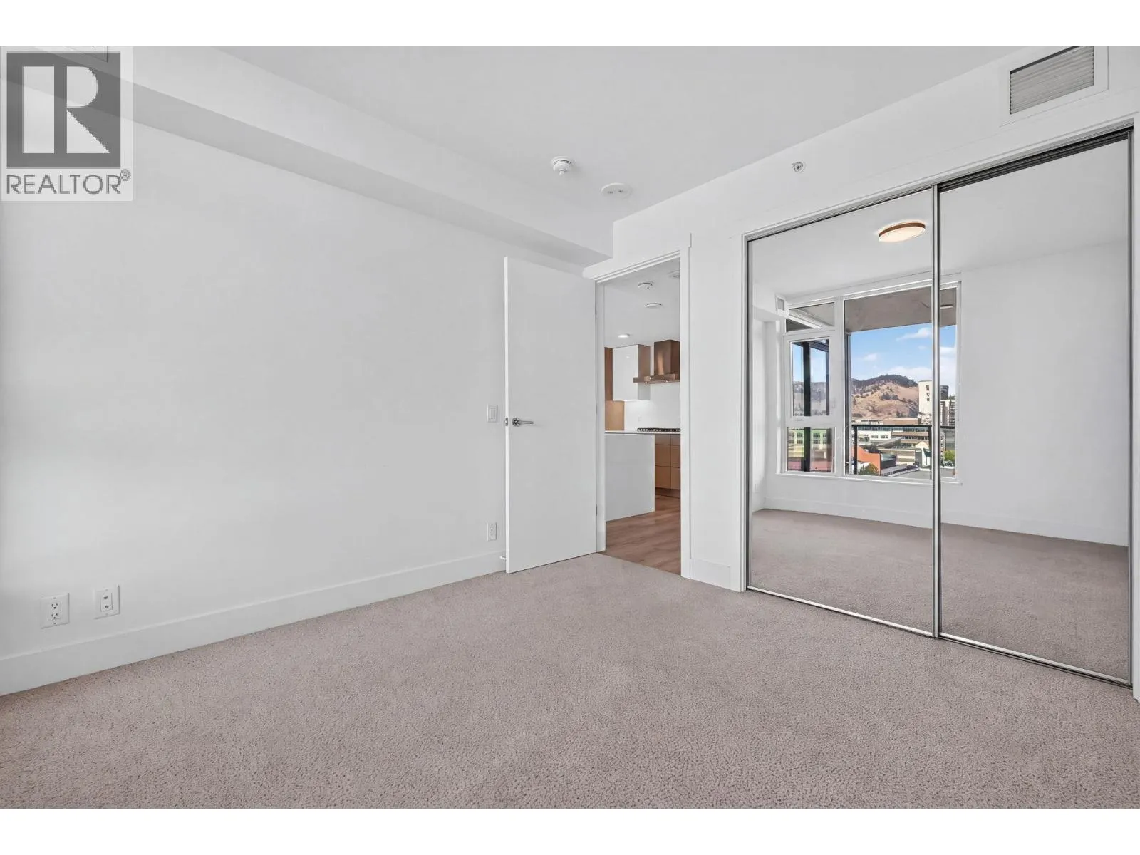 1588 Ellis Street Unit# 701