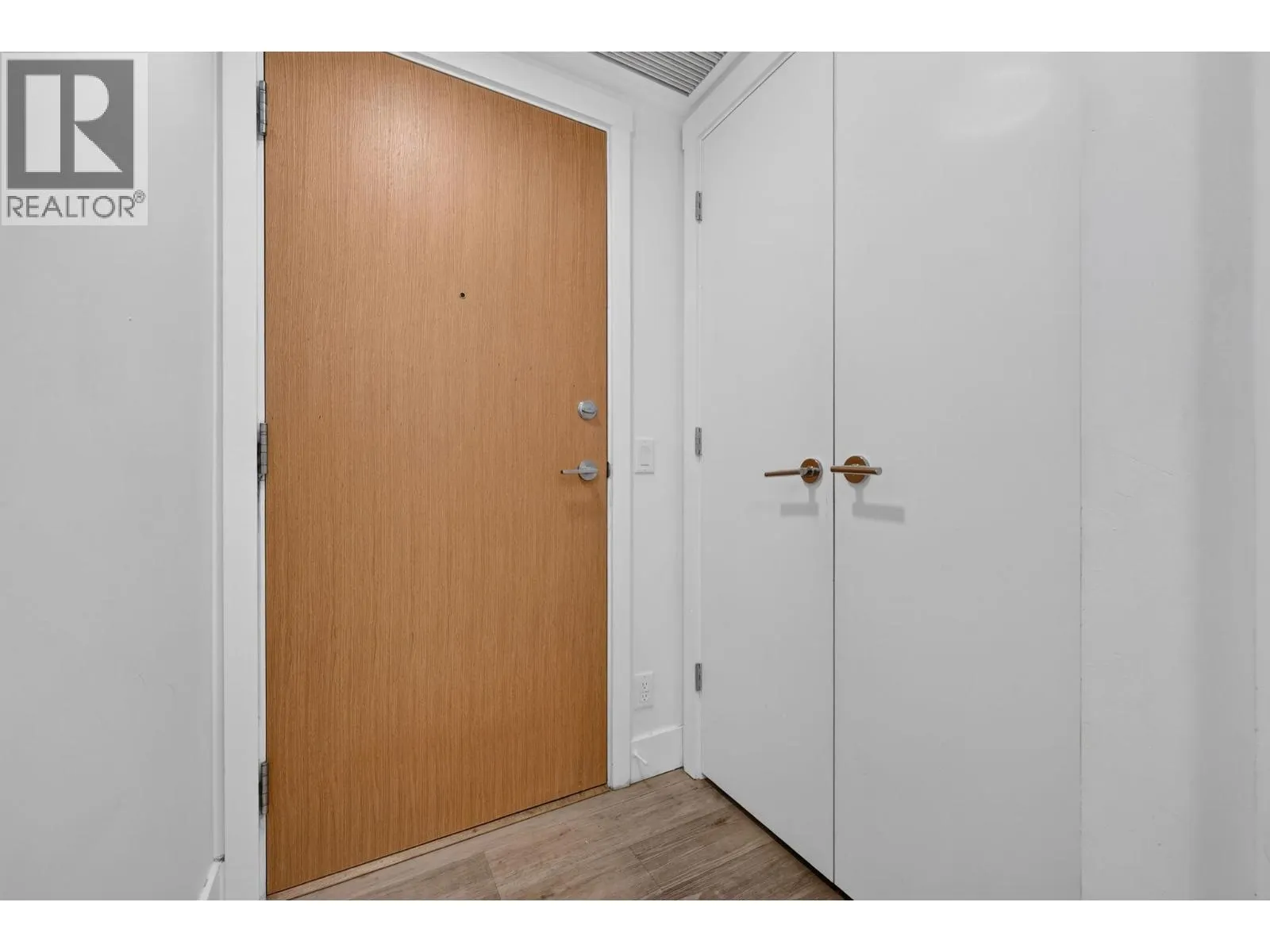 1588 Ellis Street Unit# 701