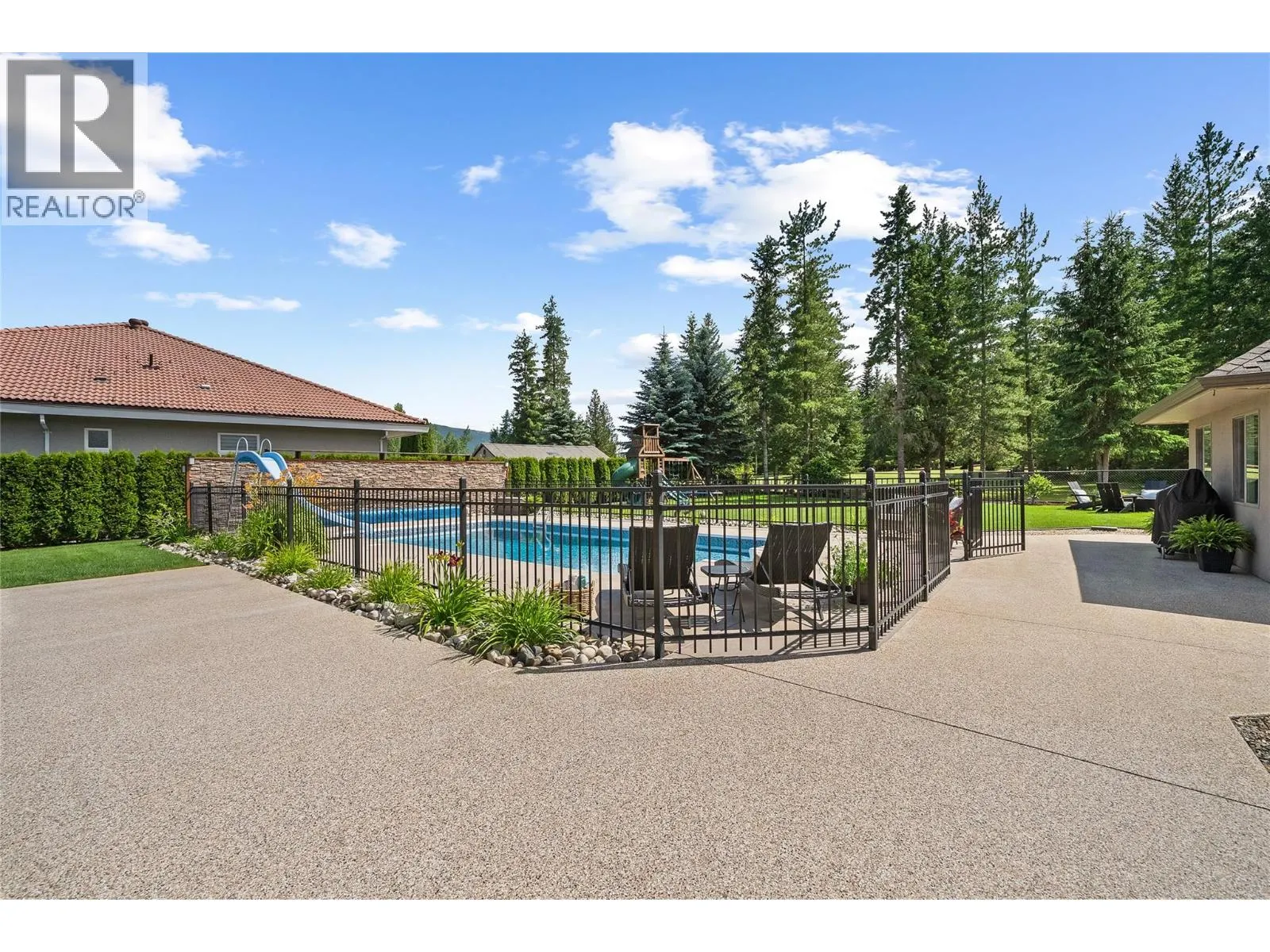 2714 Golf Course Drive
