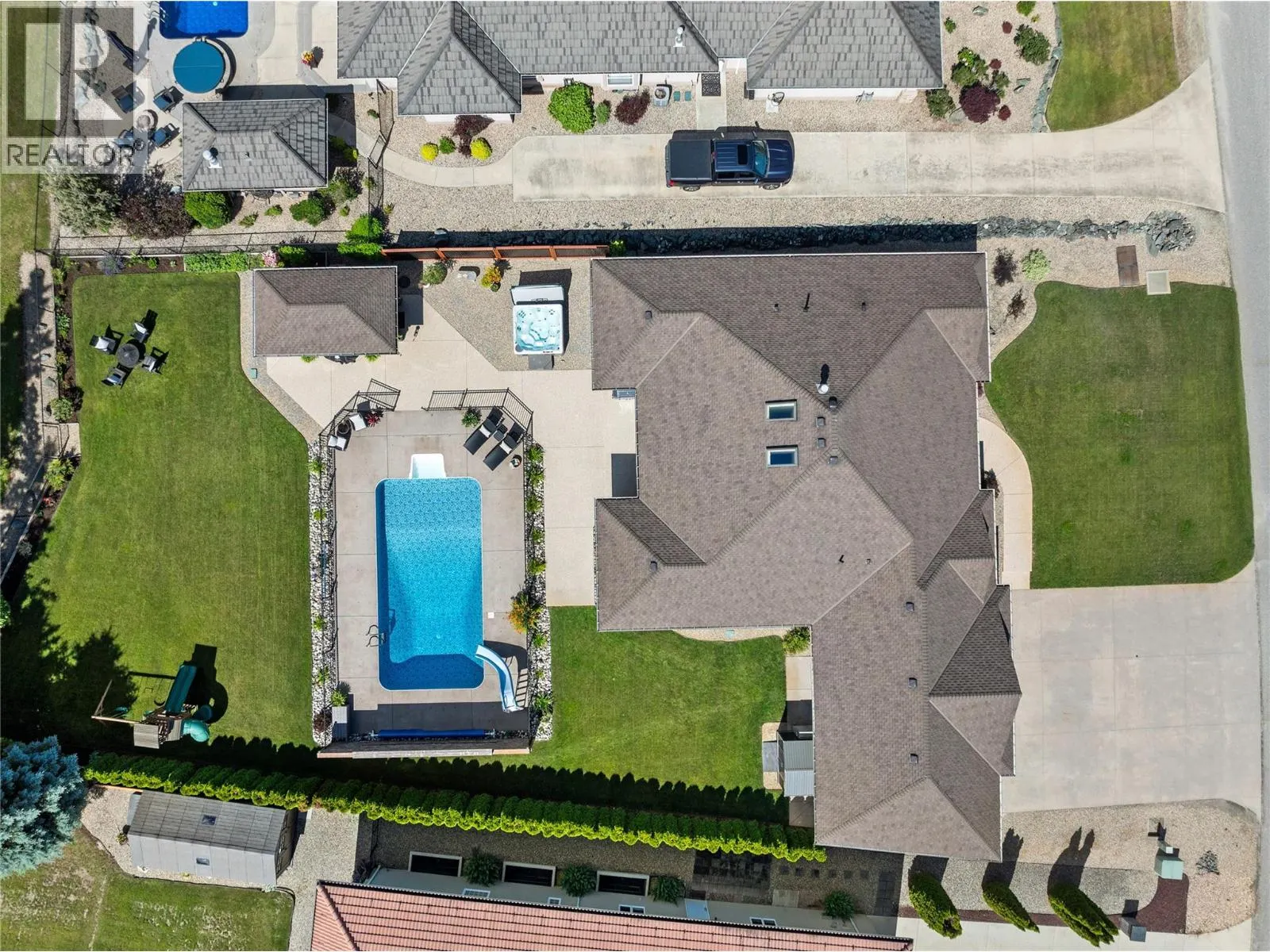 2714 Golf Course Drive