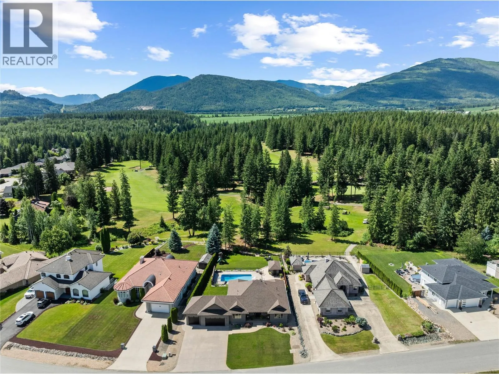 2714 Golf Course Drive