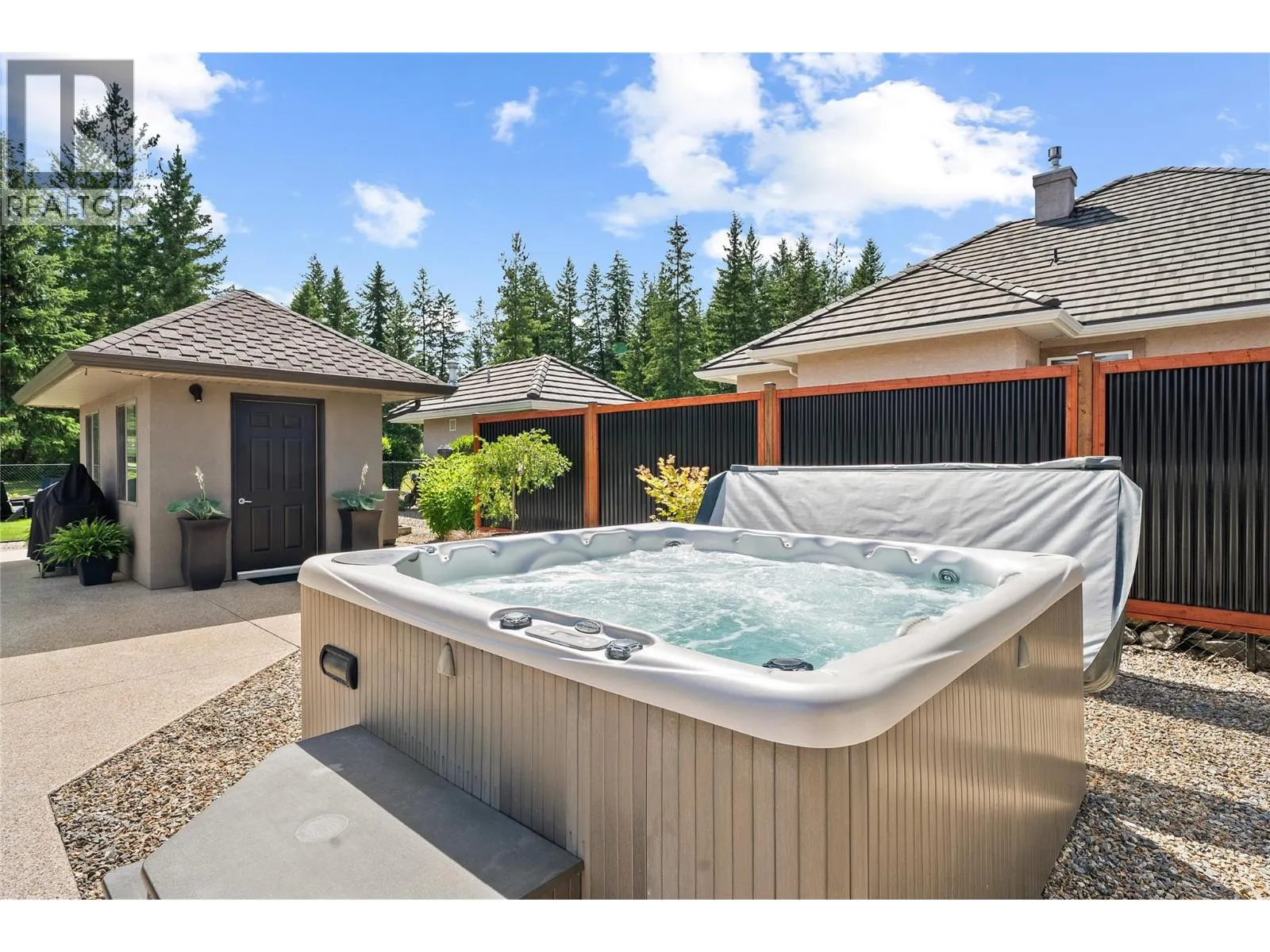 2714 Golf Course Drive