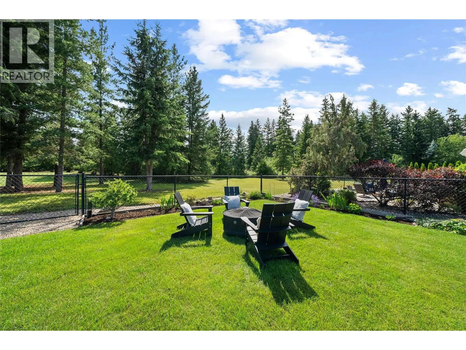 2714 Golf Course Drive