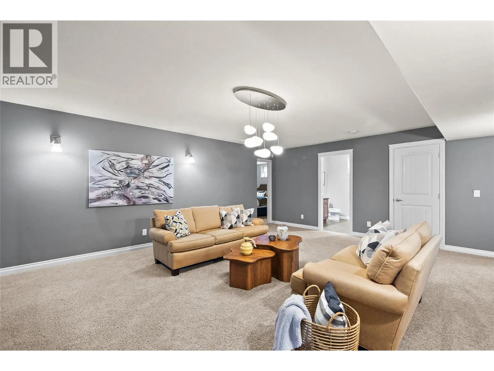 2714 Golf Course Drive
