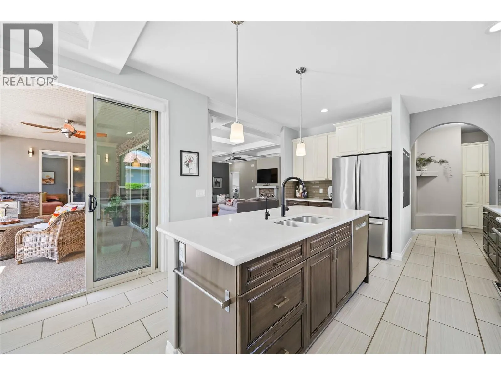 2714 Golf Course Drive