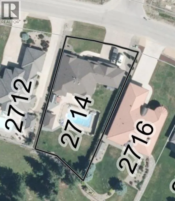 2714 Golf Course Drive