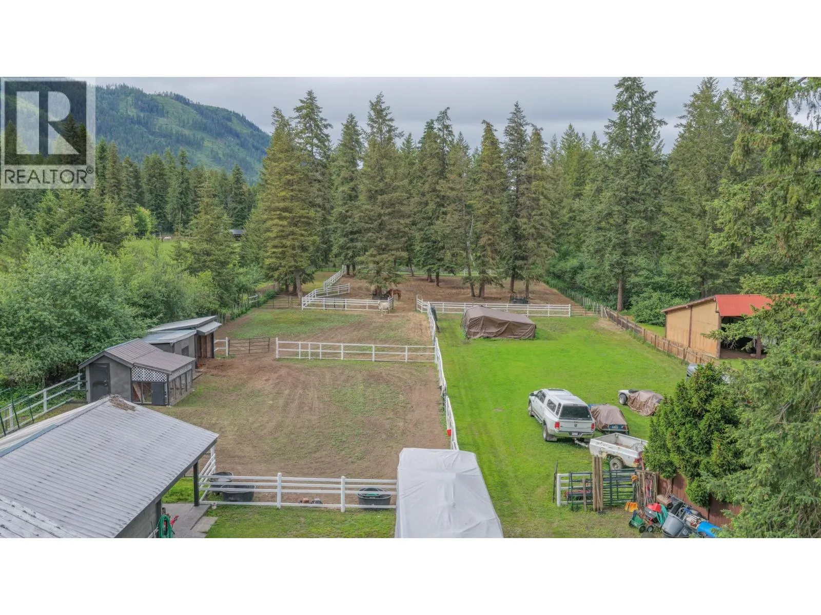 272 Lumby Mabel Lake Road