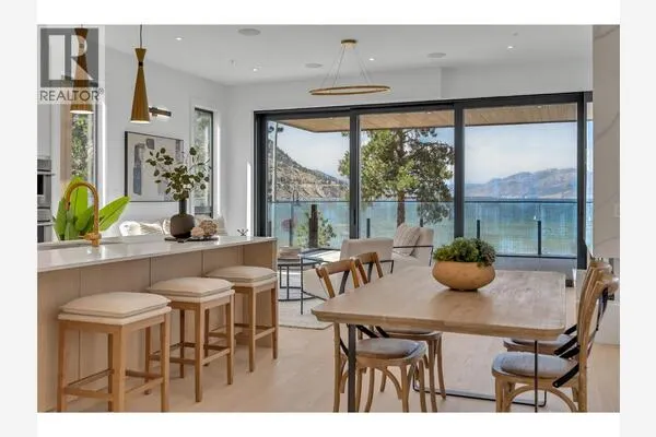 602 Lakeshore Drive Unit# 202