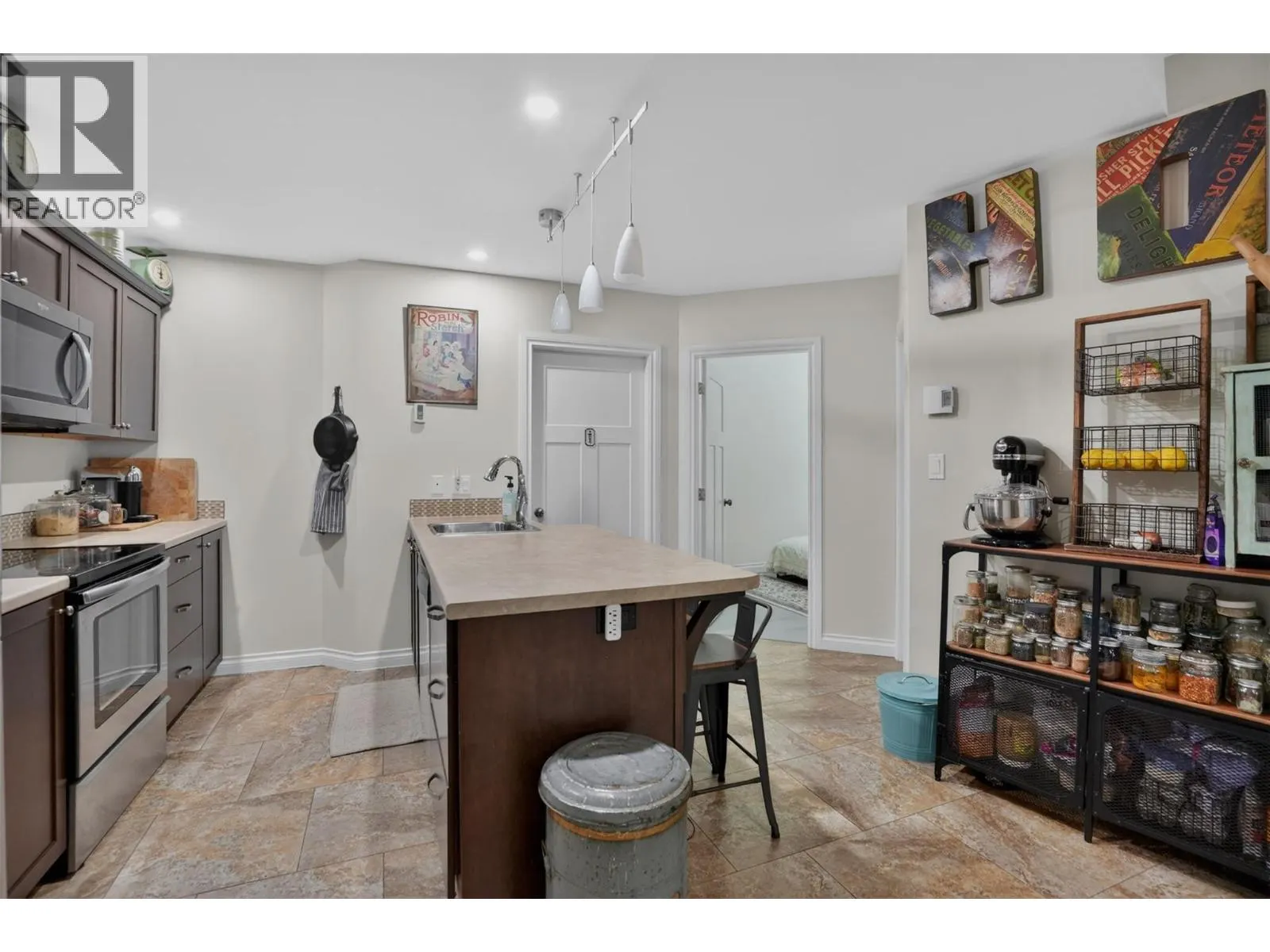 2001 Perrier Road Unit# 102