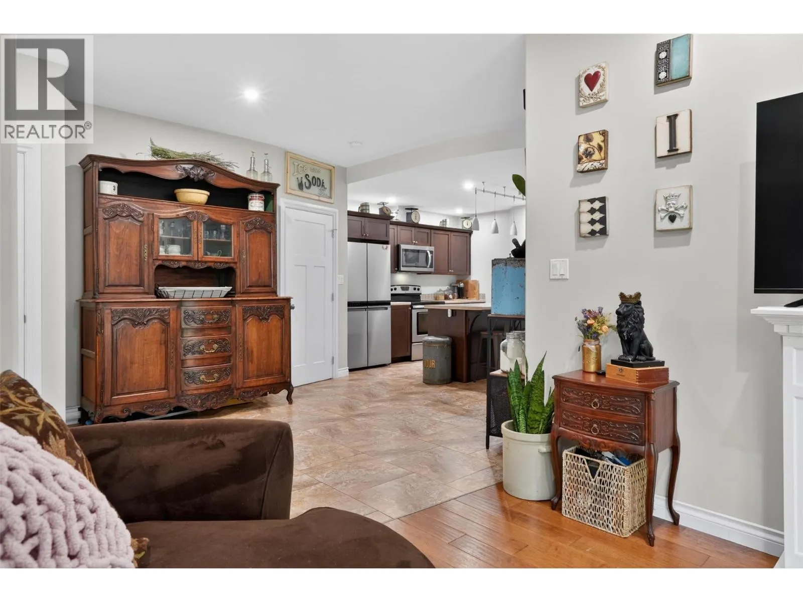 2001 Perrier Road Unit# 102