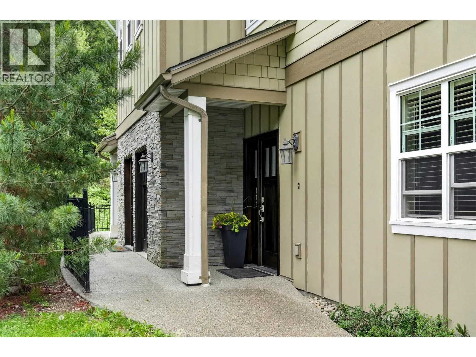 2001 Perrier Road Unit# 102