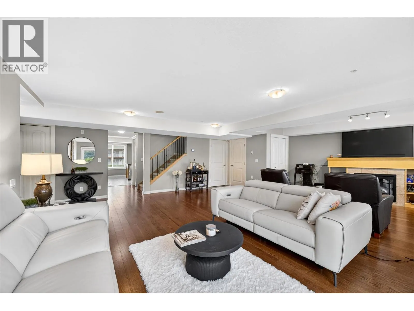 1130 Riverside Avenue Unit# 13