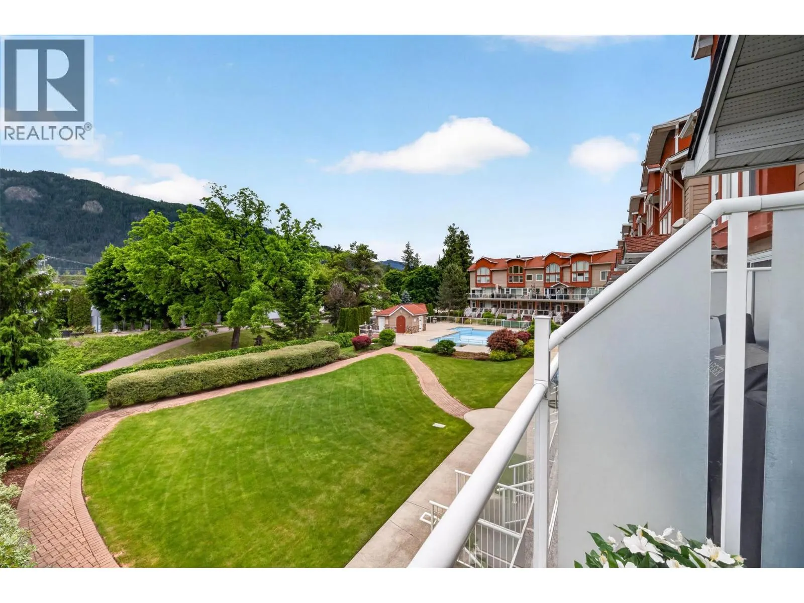 1130 Riverside Avenue Unit# 13