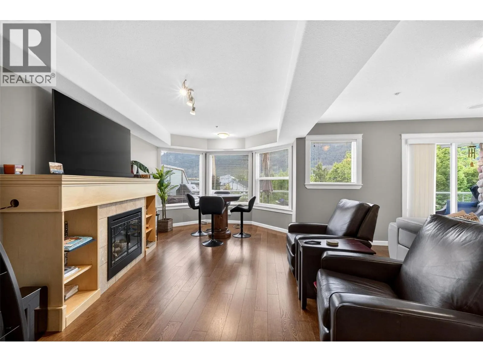 1130 Riverside Avenue Unit# 13