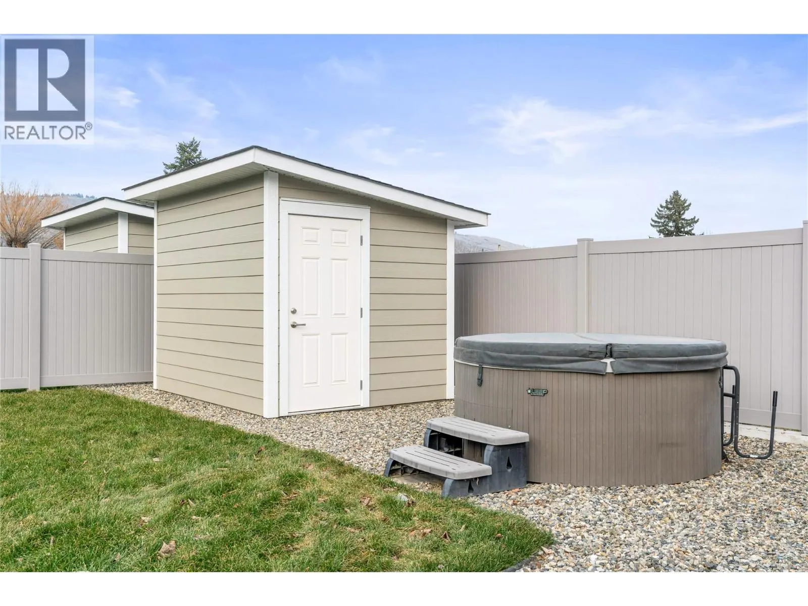 6461 Okanagan Landing Road