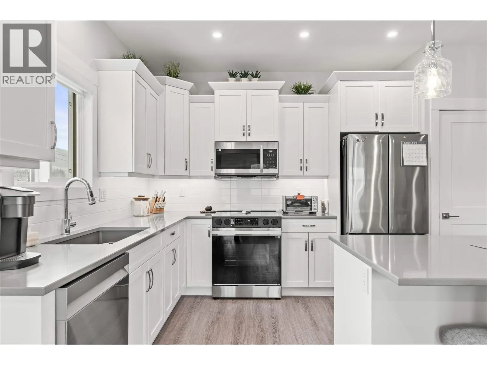 6461 Okanagan Landing Road