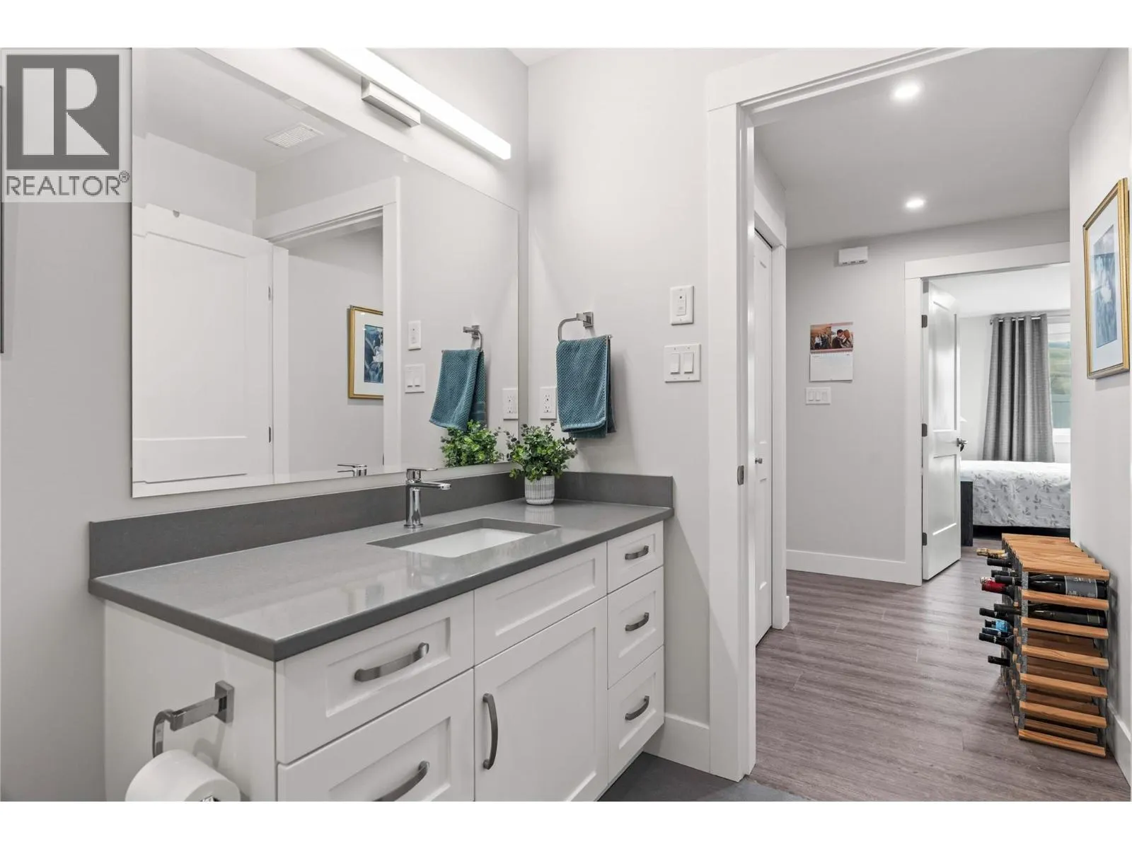 6461 Okanagan Landing Road