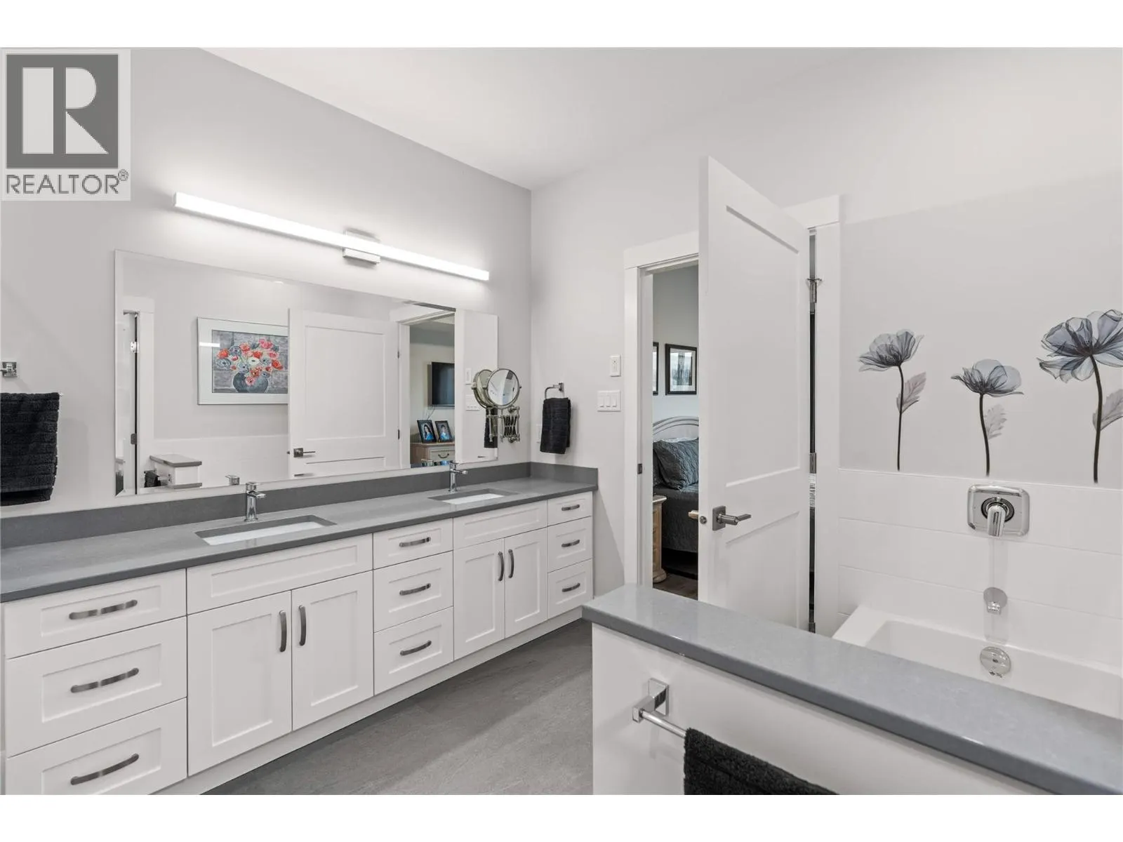 6461 Okanagan Landing Road
