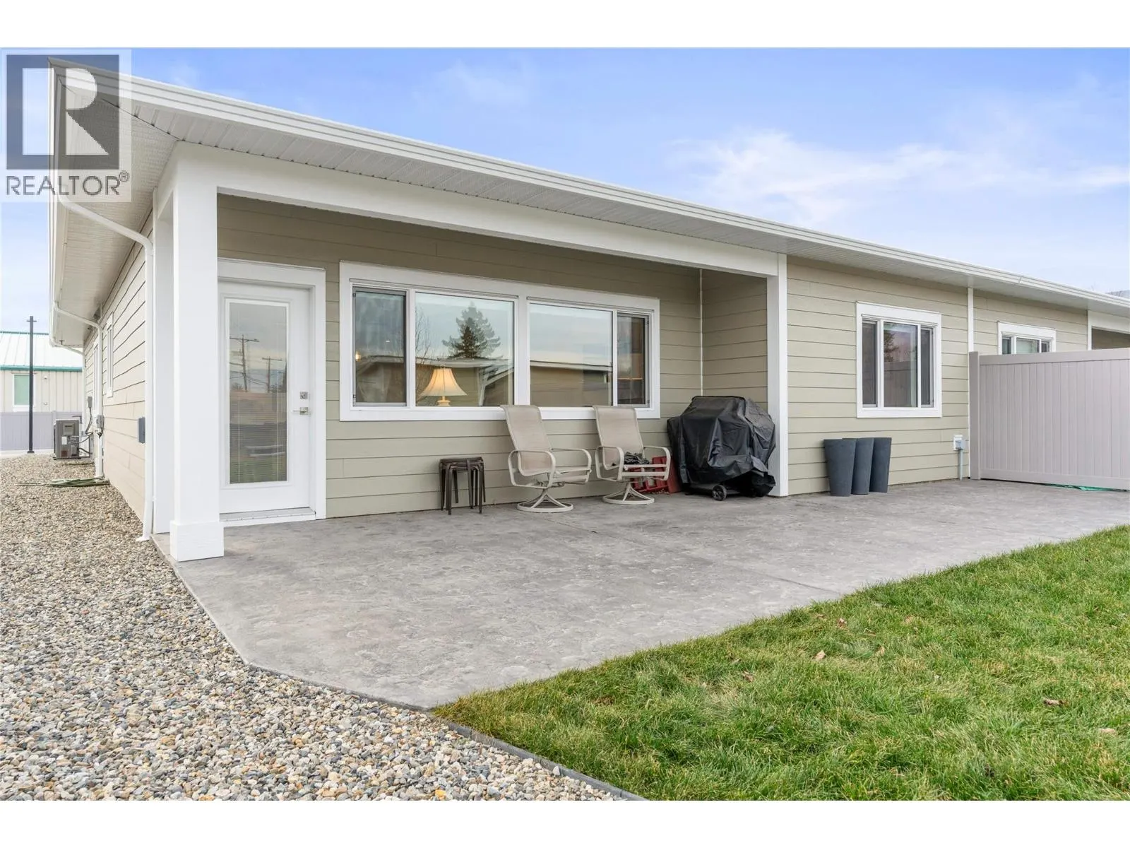 6461 Okanagan Landing Road