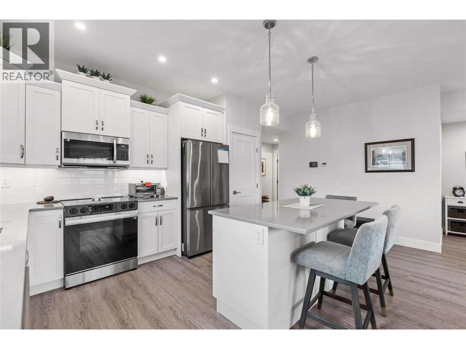 6461 Okanagan Landing Road