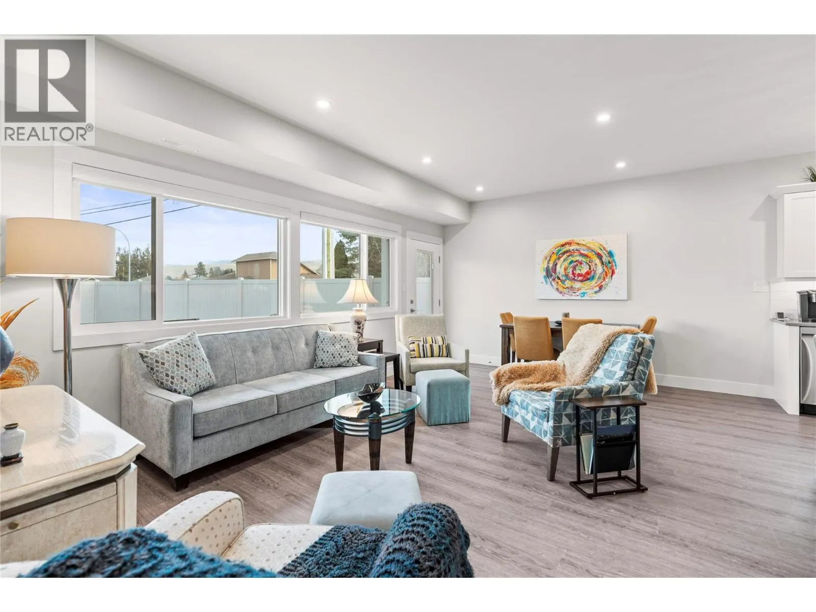 6461 Okanagan Landing Road