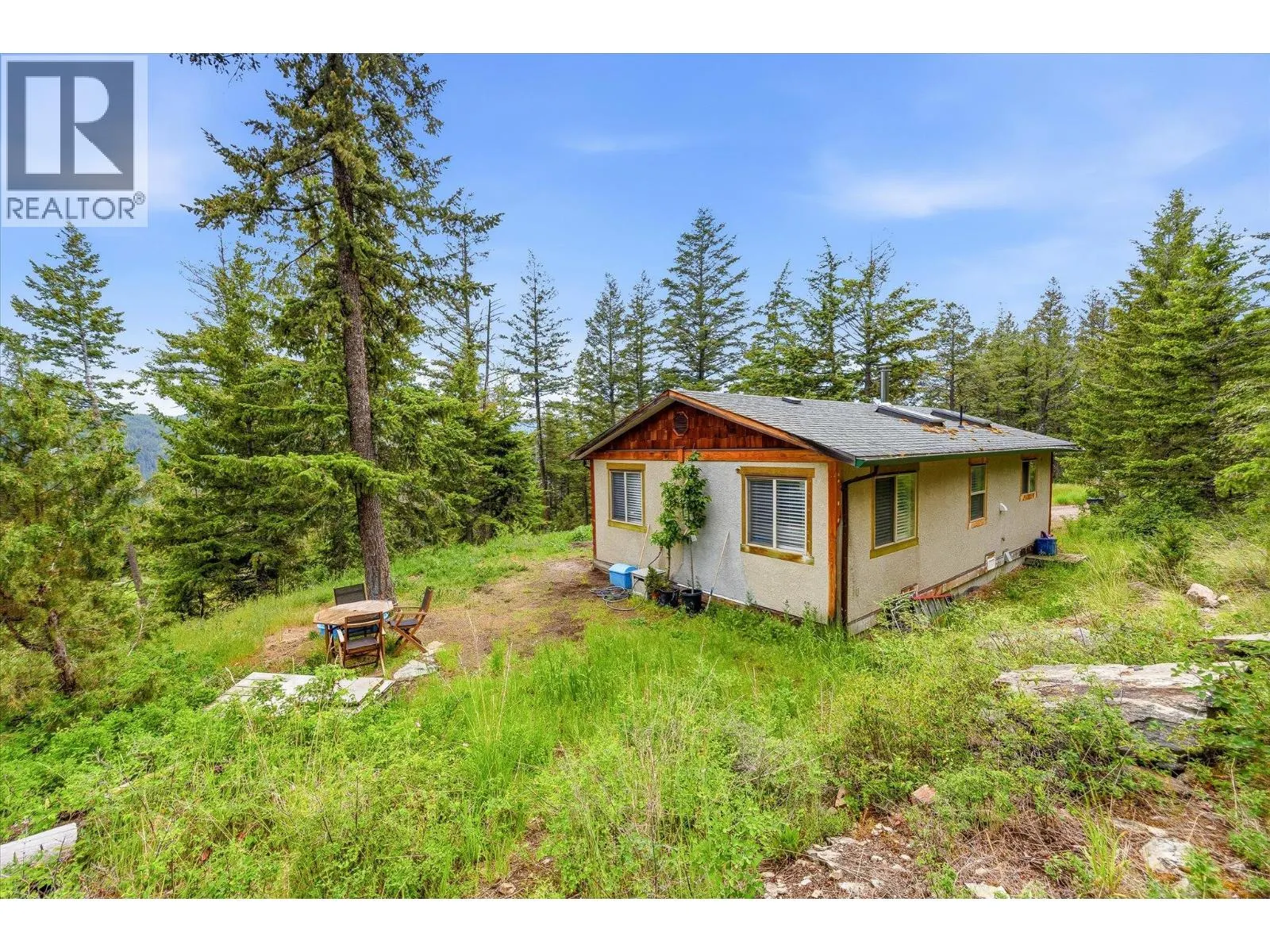 1957 Huckleberry Road